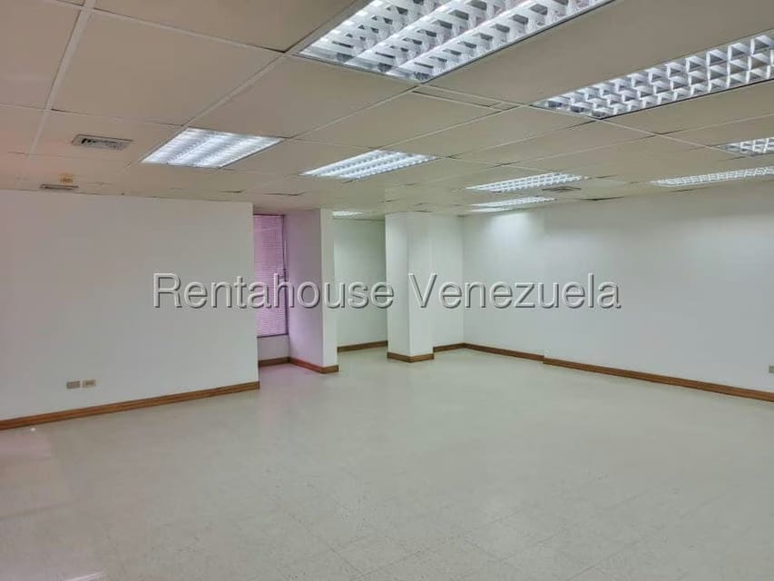 Comercial (Local Comercial) en Alquiler en 5 de Julio, Zulia - 25