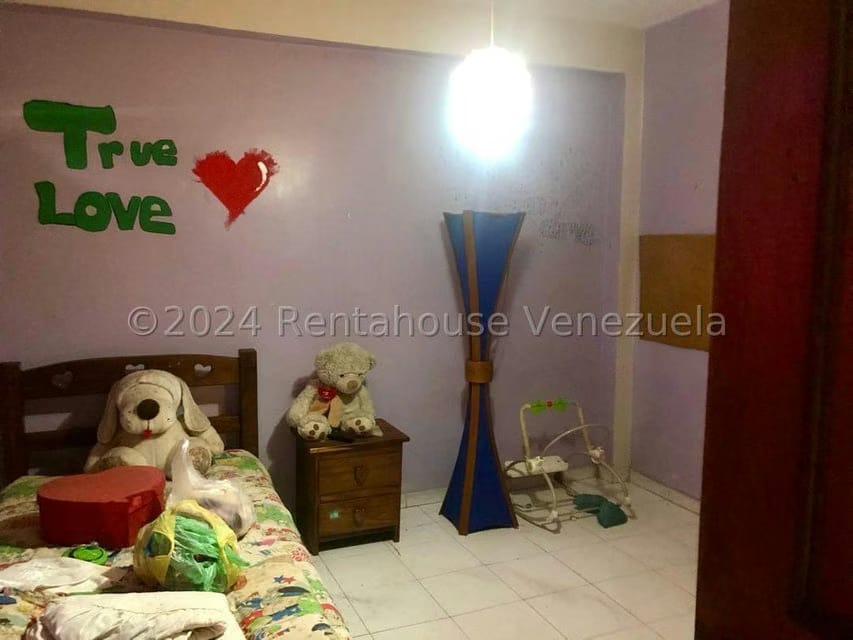 Casa (Multipes Niveles) en Venta en La Atlantida, Vargas - 10
