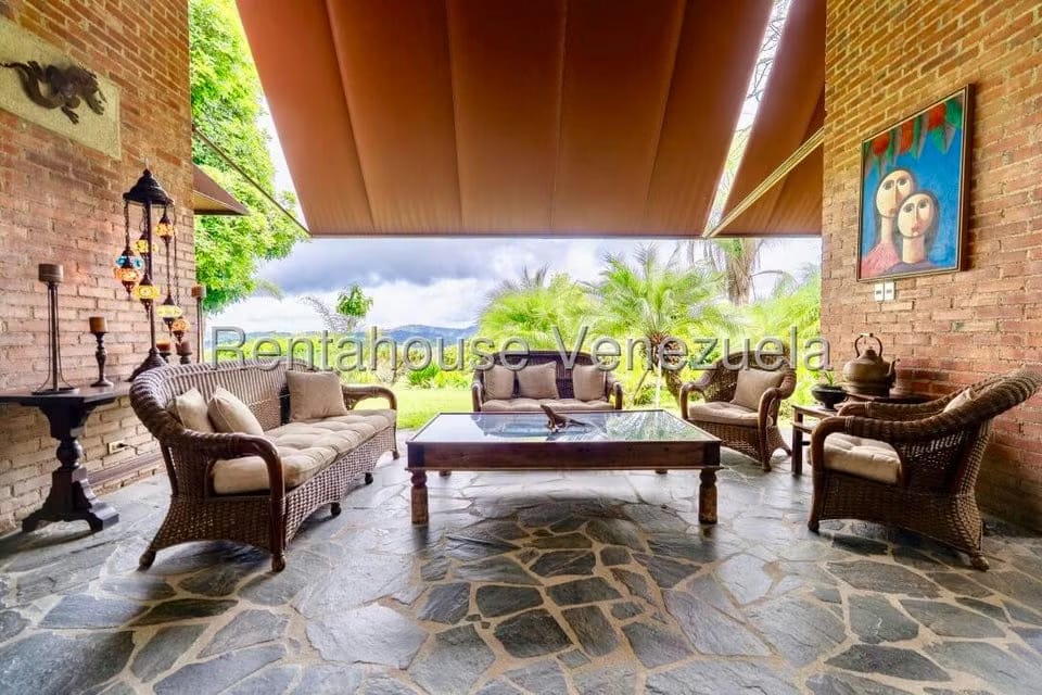 Casa (Duplex) en Venta en La Lagunita Country Club, Distrito Metropolitano - 17
