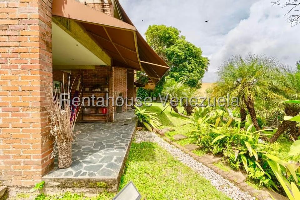 Casa (Duplex) en Venta en La Lagunita Country Club, Distrito Metropolitano - 22