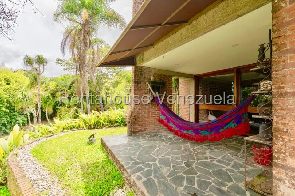 Casa (Duplex) en Venta en La Lagunita Country Club, Distrito Metropolitano - 23