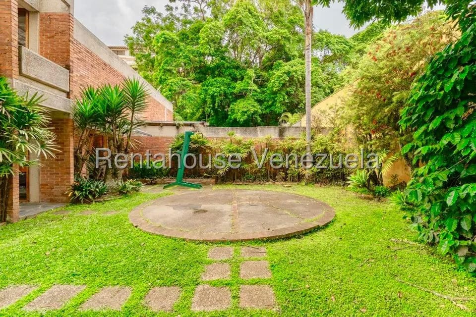 Casa (Duplex) en Venta en La Lagunita Country Club, Distrito Metropolitano - 27