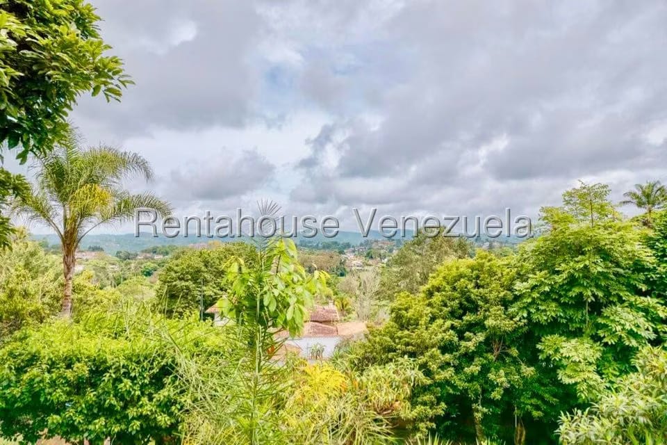 Casa (Duplex) en Venta en La Lagunita Country Club, Distrito Metropolitano - 6