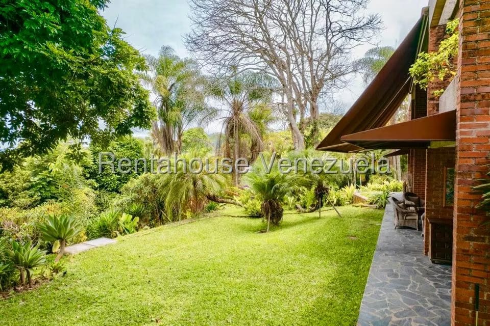 Casa (Duplex) en Venta en La Lagunita Country Club, Distrito Metropolitano - 60