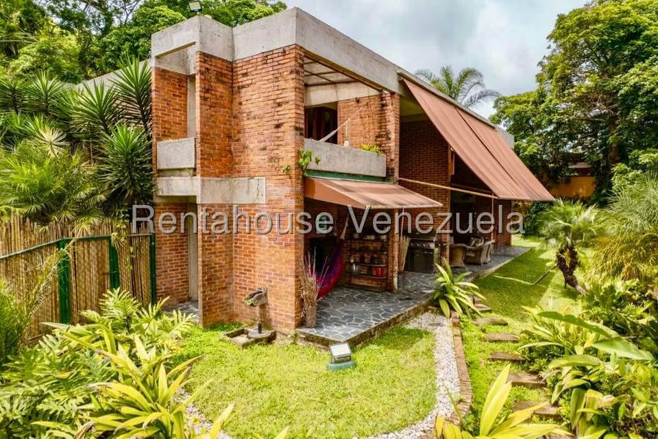 Casa (Duplex) en Venta en La Lagunita Country Club, Distrito Metropolitano - 61