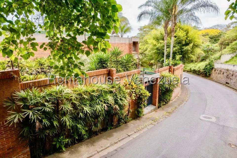 Casa (Duplex) en Venta en La Lagunita Country Club, Distrito Metropolitano - 68
