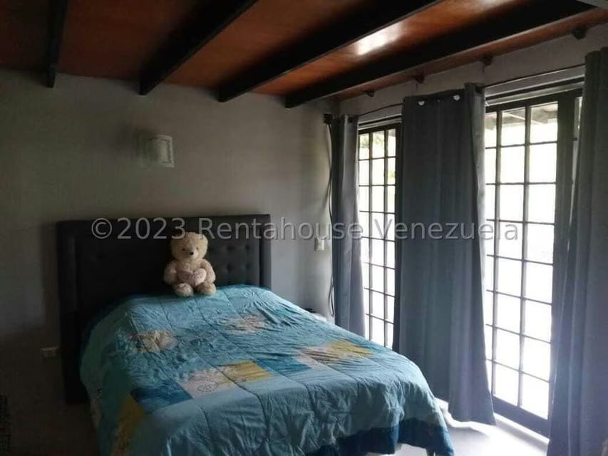 Casa (Multipes Niveles) en Venta en Hoyo de La Puerta, Distrito Metropolitano - 16