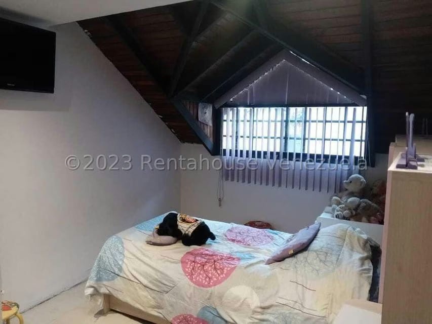 Casa (Multipes Niveles) en Venta en Hoyo de La Puerta, Distrito Metropolitano - 25