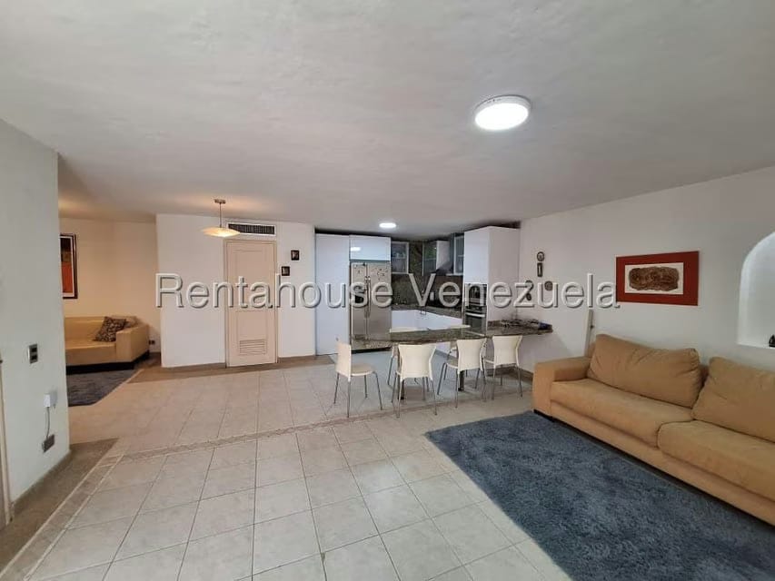 Casa (Duplex) en Venta en Puerto Encantado, Miranda - 11