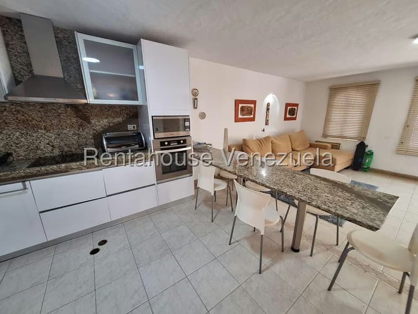 Casa (Duplex) en Venta en Puerto Encantado, Miranda - 13