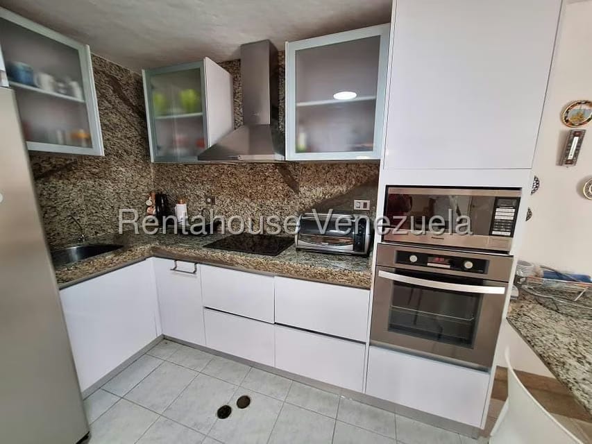 Casa (Duplex) en Venta en Puerto Encantado, Miranda - 14