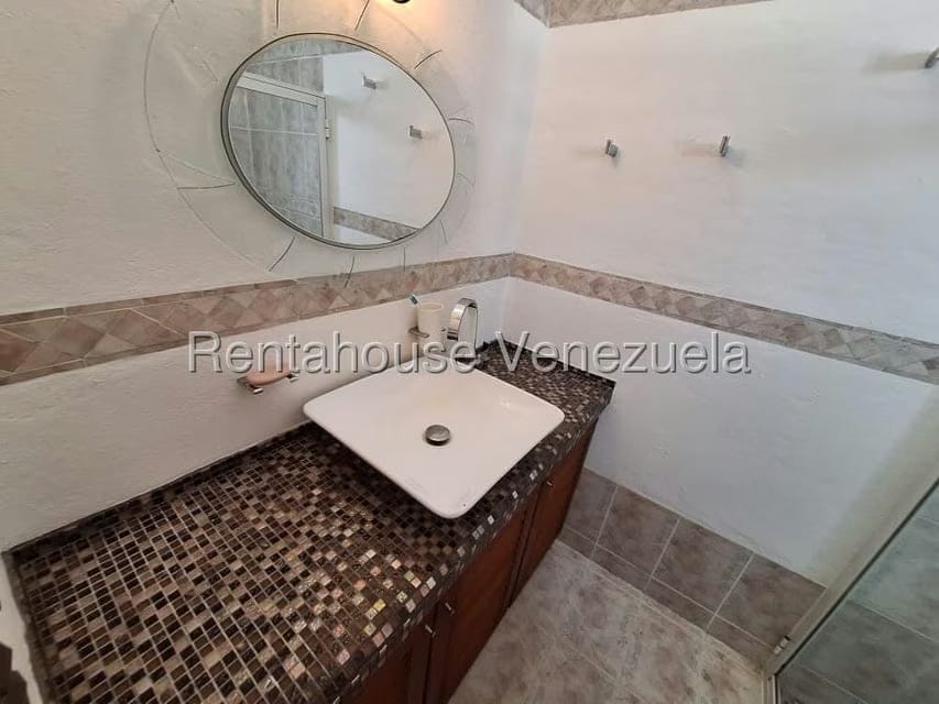 Casa (Duplex) en Venta en Puerto Encantado, Miranda - 25