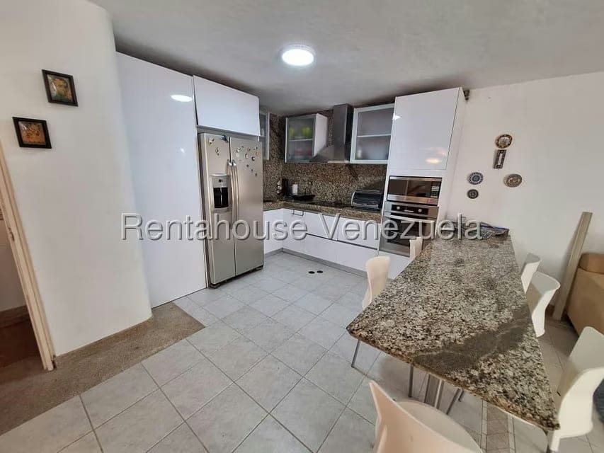 Casa (Duplex) en Venta en Puerto Encantado, Miranda - 34