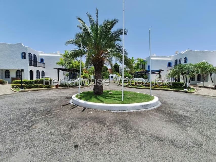 Casa (Duplex) en Venta en Puerto Encantado, Miranda - 38