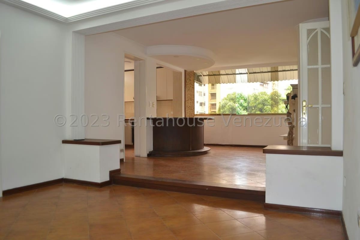 APARTAMENTO EN VENTA SELENE MARIN MLS#23-28693