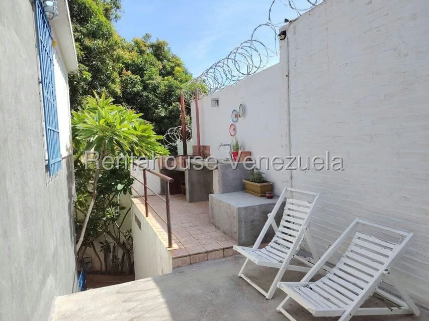 Casa (Duplex) en Venta en Las Mercedes, Zulia - 26