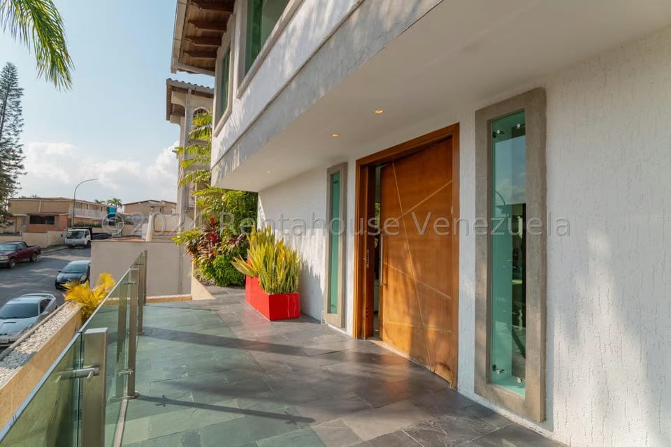 Casa (Duplex) en Venta en Los Naranjos del Cafetal, Distrito Metropolitano - 38