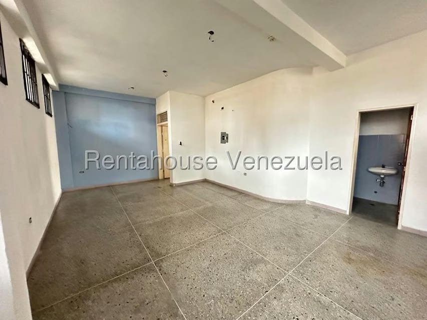 Comercial (Local Comercial) en Alquiler en Centro, Portuguesa - 4