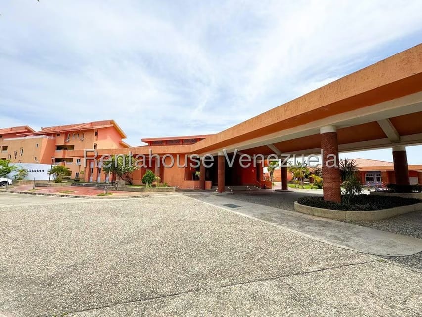 Comercial (Local Comercial) en Venta en Ciudad Balneario Higuerote, Miranda - 14