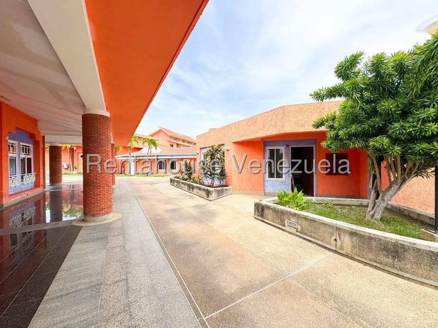 Comercial (Local Comercial) en Venta en Ciudad Balneario Higuerote, Miranda - 18