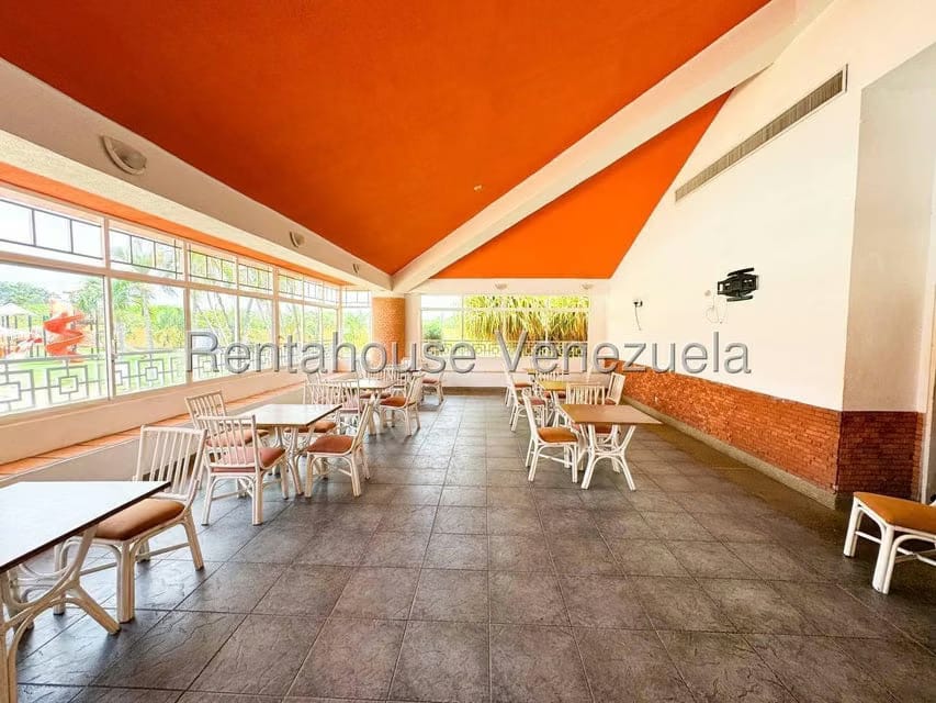 Comercial (Local Comercial) en Venta en Ciudad Balneario Higuerote, Miranda - 20