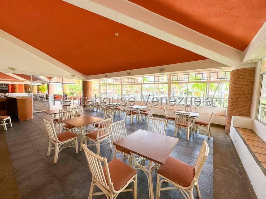 Comercial (Local Comercial) en Venta en Ciudad Balneario Higuerote, Miranda - 22