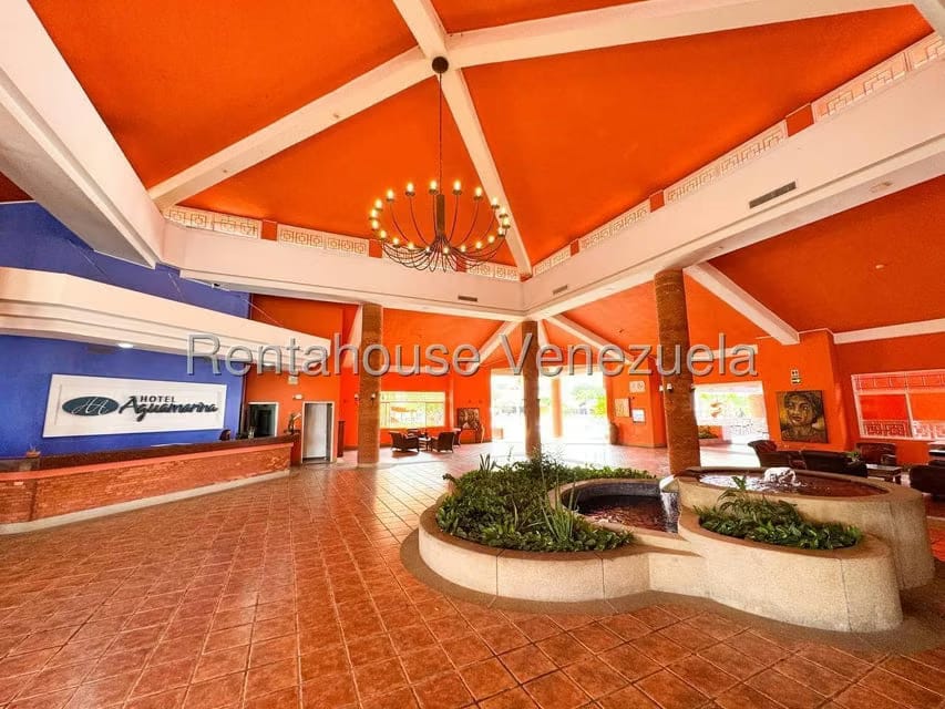 Comercial (Local Comercial) en Venta en Ciudad Balneario Higuerote, Miranda - 4