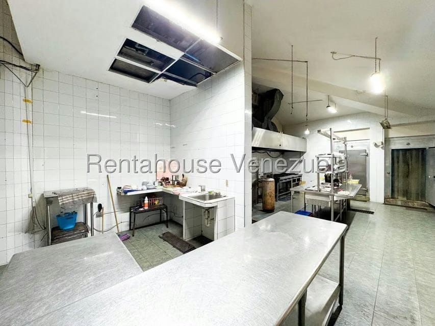 Comercial (Local Comercial) en Venta en Ciudad Balneario Higuerote, Miranda - 60