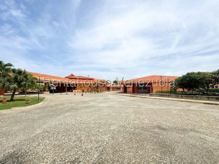Comercial (Local Comercial) en Venta en Ciudad Balneario Higuerote, Miranda - 62