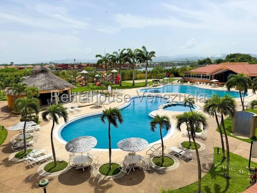 Comercial (Local Comercial) en Venta en Ciudad Balneario Higuerote, Miranda - 9