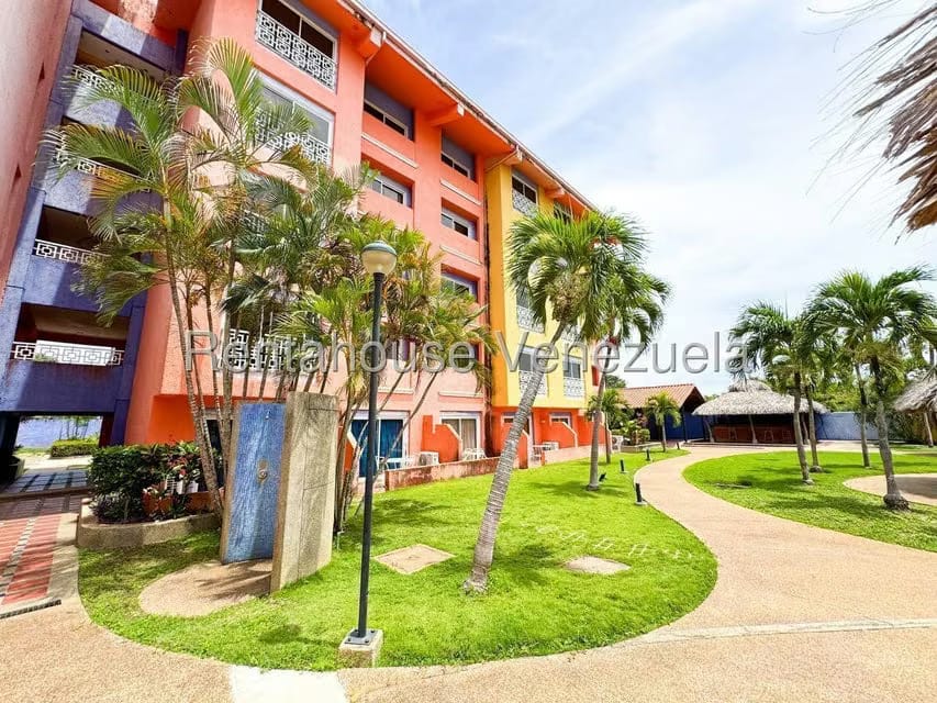 Comercial (Local Comercial) en Venta en Ciudad Balneario Higuerote, Miranda - 81