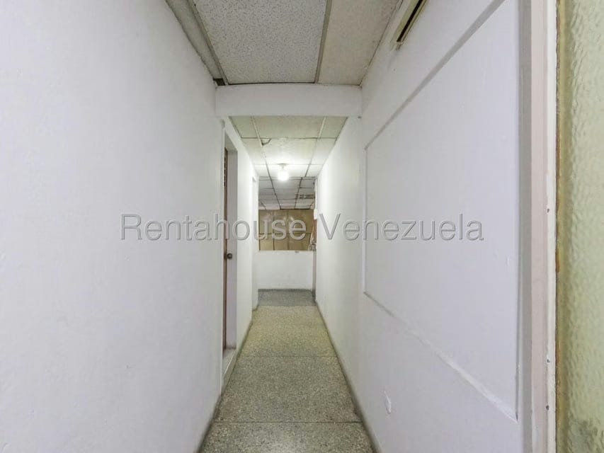 Comercial (Local Comercial) en Venta en Centro, Lara - 13