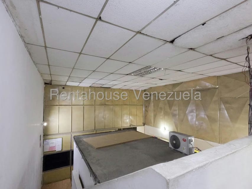 Comercial (Local Comercial) en Venta en Centro, Lara - 15