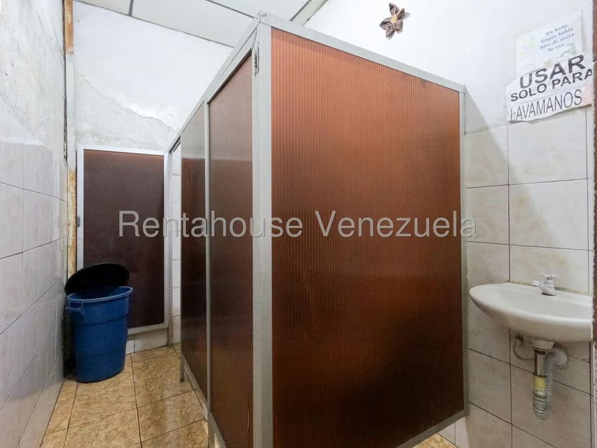 Comercial (Local Comercial) en Venta en Centro, Lara - 18