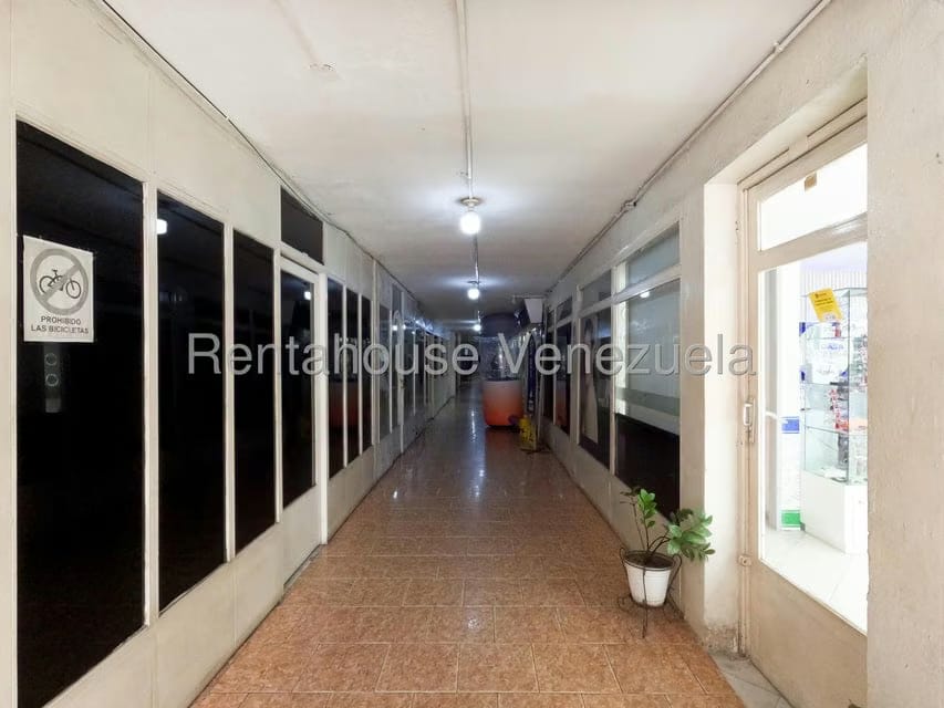 Comercial (Local Comercial) en Venta en Centro, Lara - 6