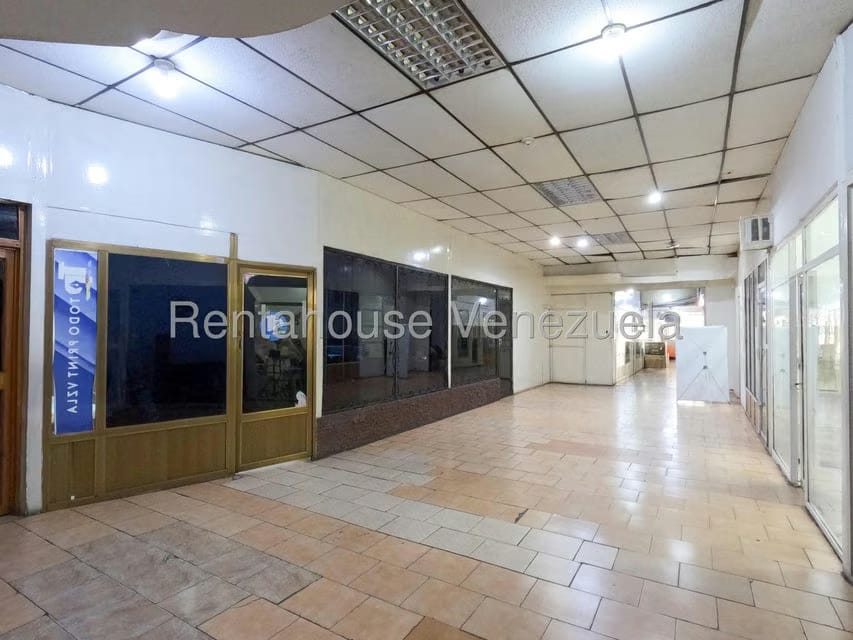 Comercial (Local Comercial) en Venta en Centro, Lara - 9
