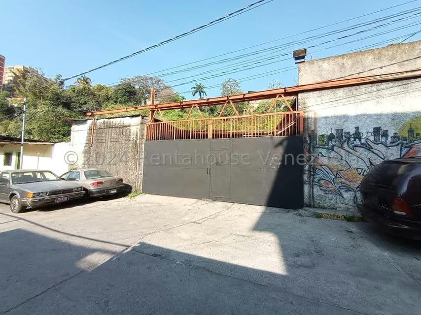 Comercial (Galpon - Deposito) en Venta en San Jose, Distrito Metropolitano