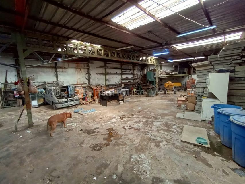 Comercial (Galpon - Deposito) en Venta en San Jose, Distrito Metropolitano - 4