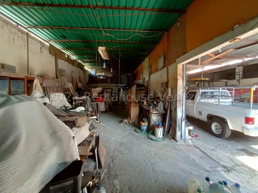 Comercial (Galpon - Deposito) en Venta en San Jose, Distrito Metropolitano - 8