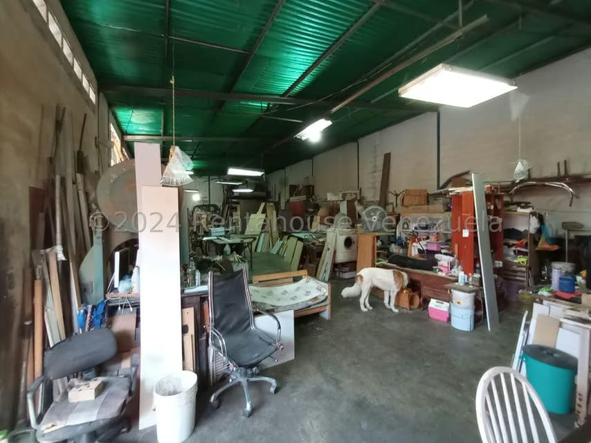 Comercial (Galpon - Deposito) en Venta en San Jose, Distrito Metropolitano - 10
