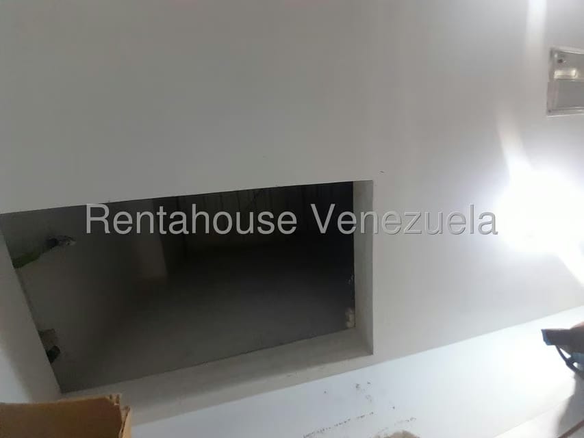 Comercial (Local Comercial) en Venta en Mata Linda, Miranda - 12