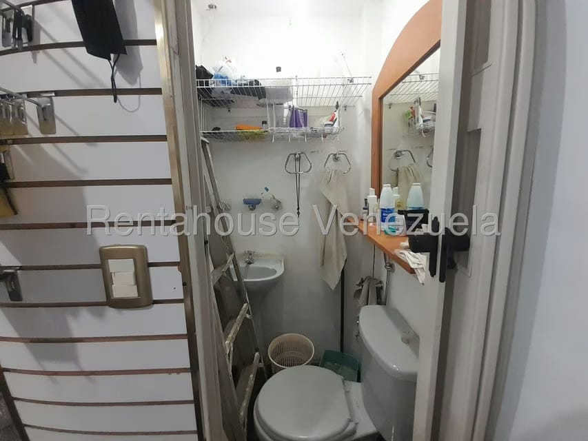 Comercial (Local Comercial) en Venta en Mata Linda, Miranda - 14