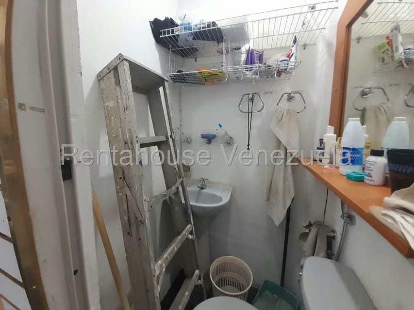 Comercial (Local Comercial) en Venta en Mata Linda, Miranda - 16
