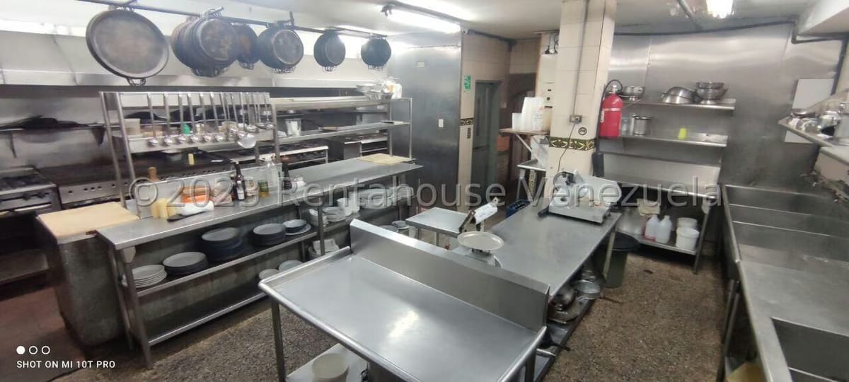 Comercial (Local Comercial) en Alquiler en El Hatillo, Distrito Metropolitano - 16