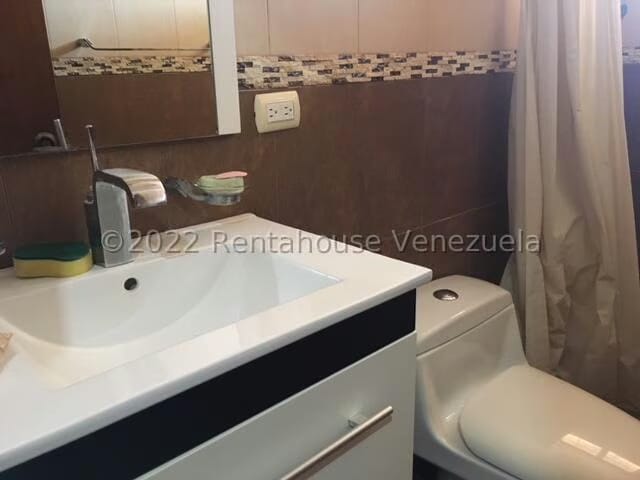 Casa (Duplex) en Venta en Av Bolivar, Anzoategui - 15