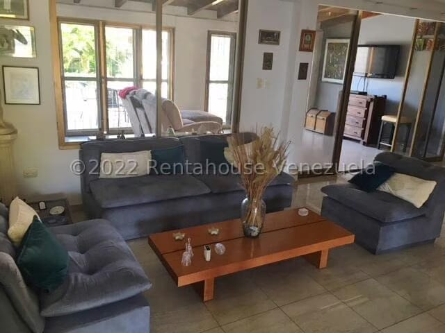 Casa (Duplex) en Venta en Av Bolivar, Anzoategui - 3