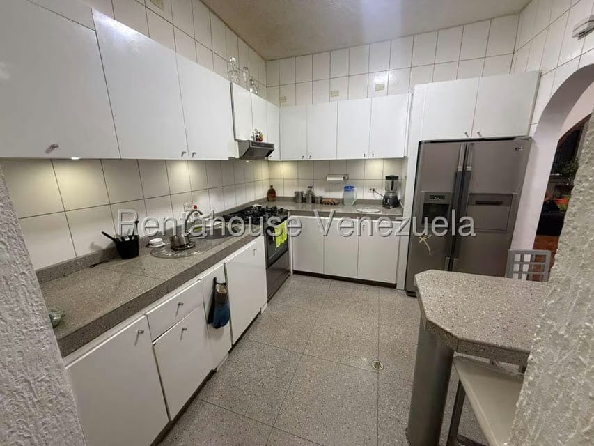 Casa (Multipes Niveles) en Venta en Guaicaipuro, Distrito Metropolitano