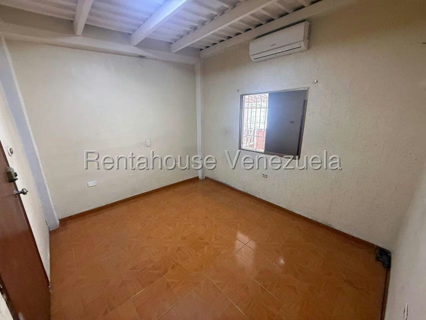 Casa (Multipes Niveles) en Venta en Guaicaipuro, Distrito Metropolitano - 16