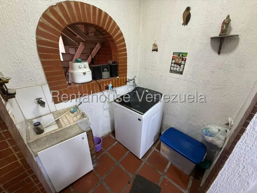 Casa (Multipes Niveles) en Venta en Guaicaipuro, Distrito Metropolitano - 27