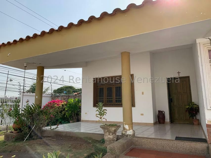 Casa (Multipes Niveles) en Venta en Colinas De Santa Rosa, Lara - 36